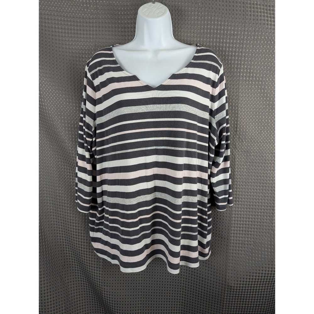 Croft & Barrow Womens 2X Striped 3/4 Sleeve Notched V-Neck Knit Top Grey Pink